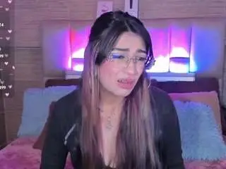 Miadevine  live sex cam