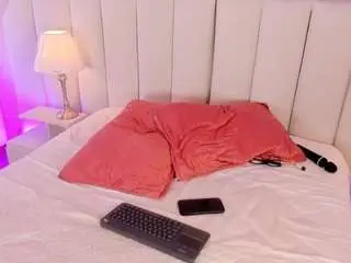 Sarythhott3  live sex cam