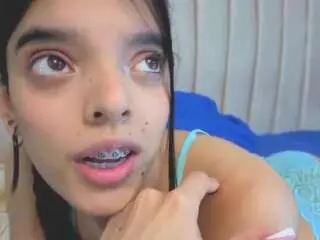 Thaliaa-parkerr  live sex cam