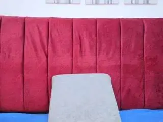 Thaliaa-parkerr  live sex cam