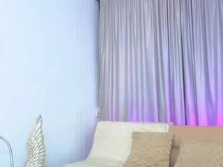 Thaliaa-parkerr  live sex cam