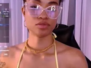 Tiaramace  live sex cam