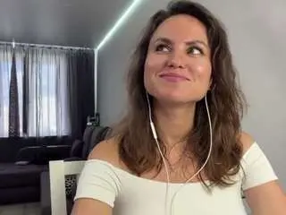 Vernitaponto  live sex cam