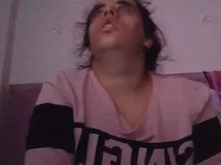 Annarose19  live sex cam