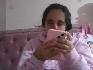 Annarose19  live sex cam