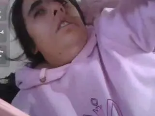 Annarose19  live sex cam