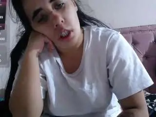Annarose19  live sex cam