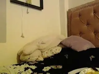Annarose19  live sex cam