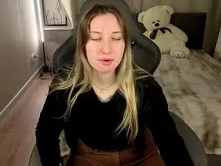 Lily-lark  live sex cam