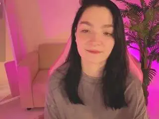 Lindasweetiest  live sex cam