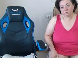 Bertieadeline  live sex cam