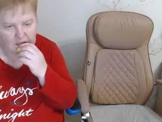 Bertieadeline  live sex cam