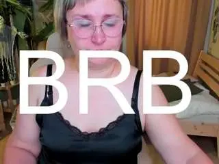 Ella-clark  live sex cam