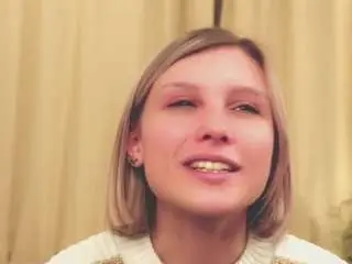 Margarettavanek  live sex cam