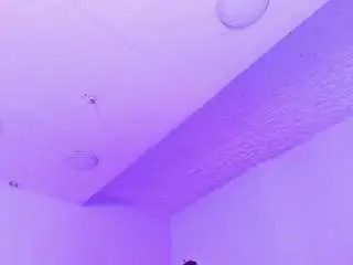 Morgan-wright  live sex cam