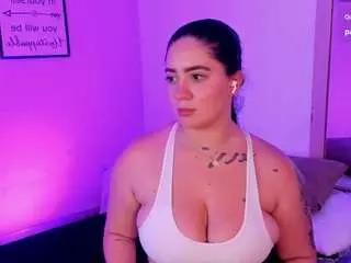 Morgan-wright  live sex cam