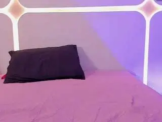 Morgan-wright  live sex cam