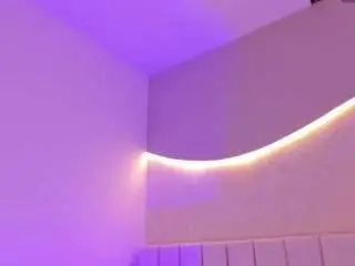 Morgan-wright  live sex cam