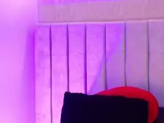 Morgan-wright  live sex cam
