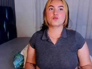 Sabrinamaddox  live sex cam