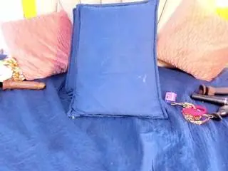 Vahiolet-fuentes1  live sex cam