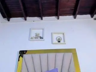 Vahiolet-fuentes1  live sex cam