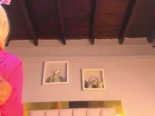 Vahiolet-fuentes1  live sex cam