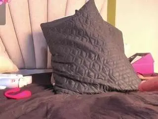 Vahiolet-fuentes1  live sex cam