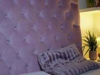 Maiamini  live sex cam