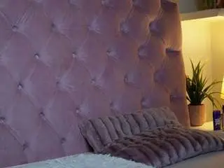 Maiamini  live sex cam