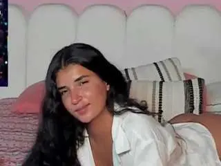 Marlyngreen  live sex cam