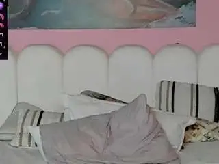 Marlyngreen  live sex cam