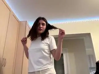 Maryannelanum  live sex cam