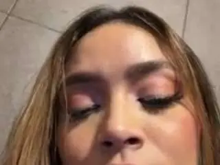 Salommecruz  live sex cam