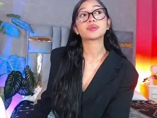 Tyla-fg  live sex cam