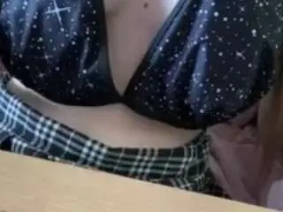 Elzakom  live sex cam