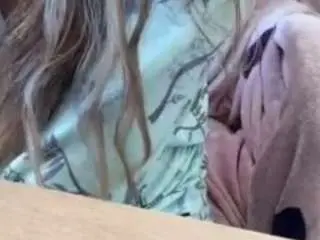 Elzakom  live sex cam