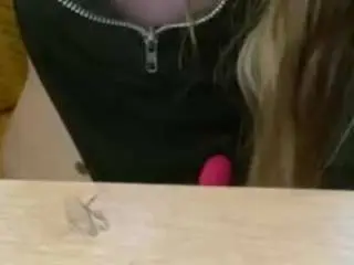 Elzakom  live sex cam