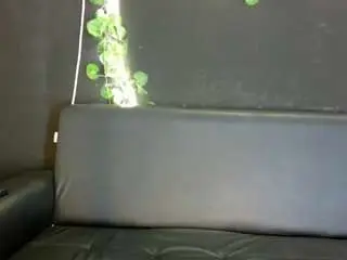 Hotgirl-77  live sex cam