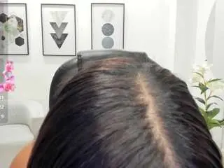 Karliie-kloss  live sex cam