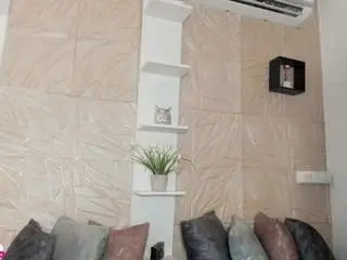 Rebecablack  live sex cam
