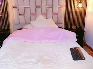 Scarletttss  live sex cam