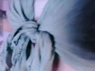 Star-doll  live sex cam