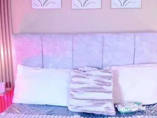 Star-doll  live sex cam