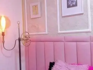 Velvetgirll  live sex cam