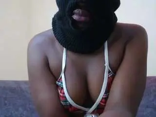 Berrybazey  live sex cam