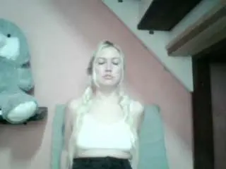 Dayanawills  live sex cam