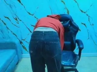 Isabella-blondetf  live sex cam