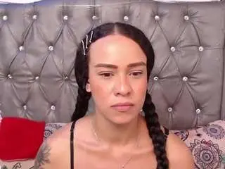 Lila-gummy  live sex cam