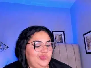 Micheellbbw-1  live sex cam